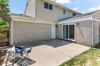 39890 Edmundton St in Canton, MI - Building Photo - Building Photo