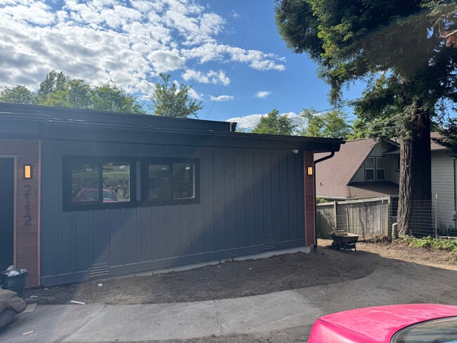 property at 2112 Sunset Dr W