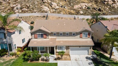 26426 Mare Ln in Moreno Valley, CA - Foto de edificio - Building Photo