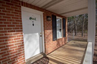 AVAILABLE NOW! in Auburn, AL - Building Photo