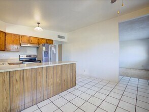 5343 E Glenn St in Tucson, AZ - Building Photo - Building Photo