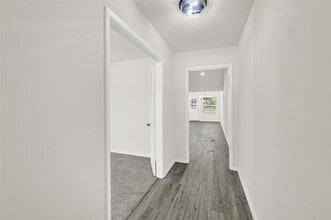11807 Oceanview St in Houston, TX - Building Photo - Building Photo