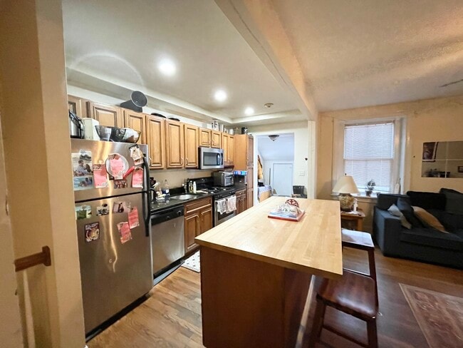 467 Massachusetts Ave, Unit 1