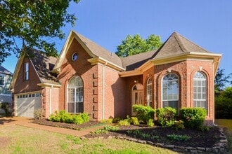 1058 Green Fern Cove in Cordova, TN - Building Photo - Building Photo