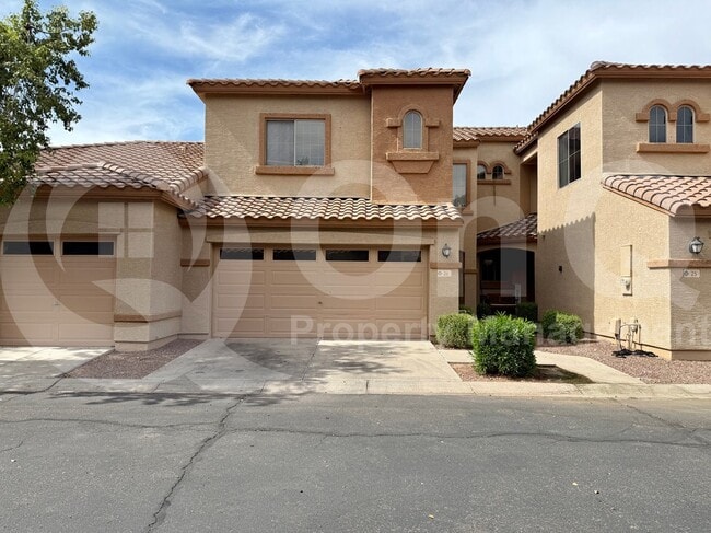 property at 2600 E Springfield Pl
