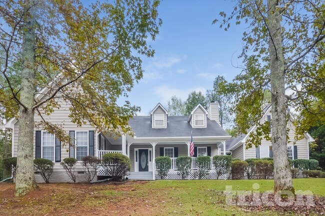 property at 416 Kelleytown Woods Pkwy