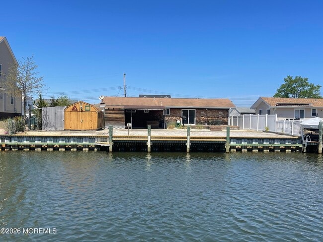 property at 1813 Capstan Dr