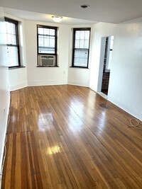 394 Riverway, Unit #9A in Boston, MA - Building Photo - Building Photo