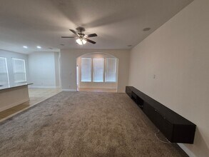 7810 Clayton Cr in San Antonio, TX - Building Photo - Building Photo