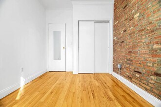 129 Orchard St in New York, NY - Building Photo - Building Photo