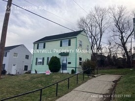 556 Thompson Ave in Clairton, PA - Building Photo