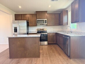 372 Grand Silo Rd in Raleigh, NC - Building Photo - Building Photo