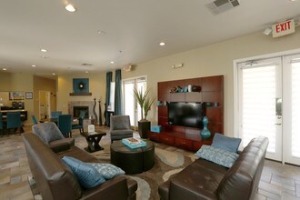 The Groves in Mesa, AZ - Foto de edificio - Building Photo