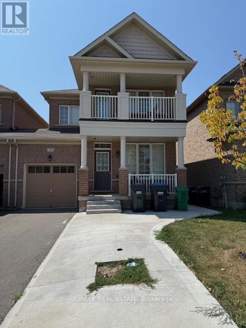 12 Kimborough Hollow in Brampton, ON - Building Photo