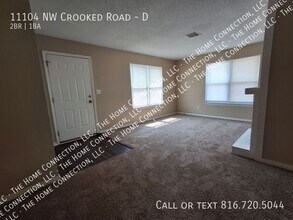 11104 NW Crooked Rd in Parkville, MO - Building Photo - Building Photo