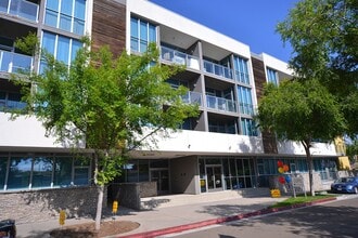 12th Street Lofts in National City, CA - Foto de edificio - Building Photo