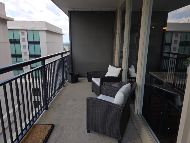 620 Peachtree St NE, Unit 1916 in Atlanta, GA - Building Photo - Building Photo