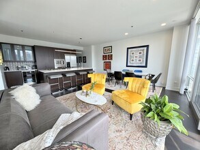 653 N Kingsbury St in Chicago, IL - Building Photo - Building Photo