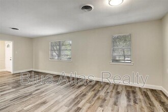 1712 Dakar Rd W in Fort Worth, TX - Building Photo - Building Photo