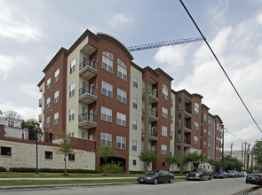 Piedmont at River Oaks in Houston, TX - Building Photo - Building Photo