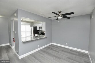1806B Ralston Dr in Mount Laurel, NJ - Building Photo - Building Photo