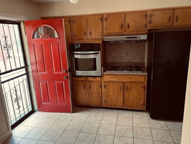 909 Hawthorne St in Memphis, TN - Building Photo - Building Photo