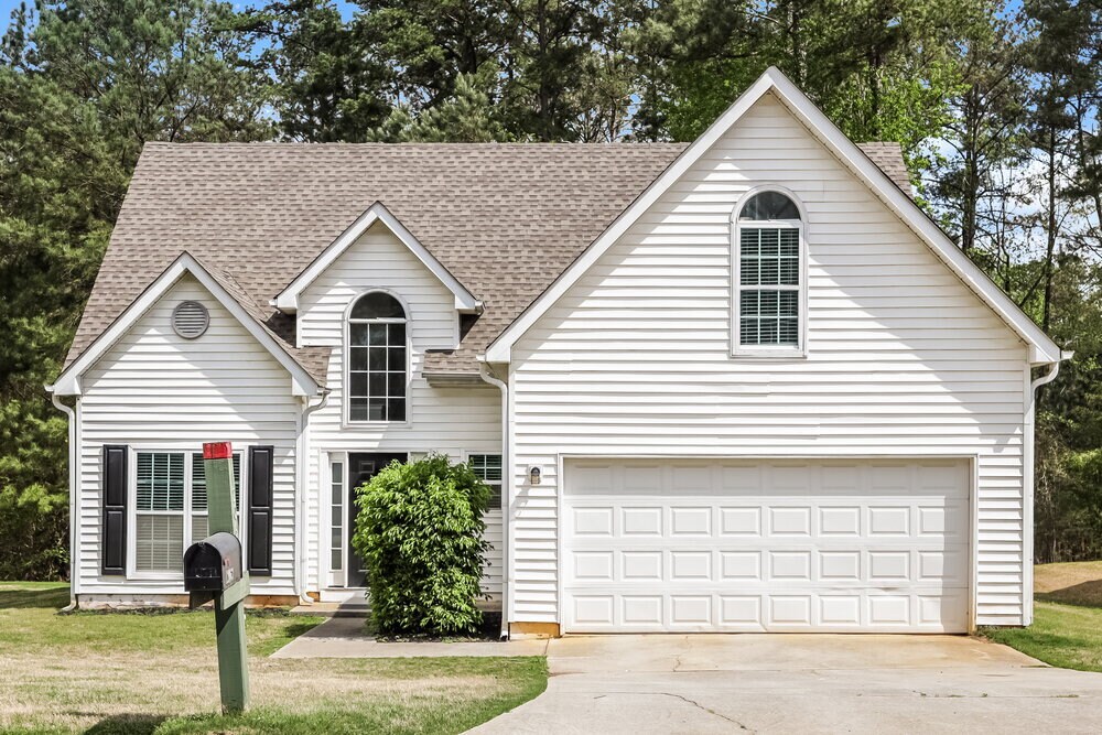 12063 Harbour Town Pkwy in Fayetteville, GA - Foto de edificio