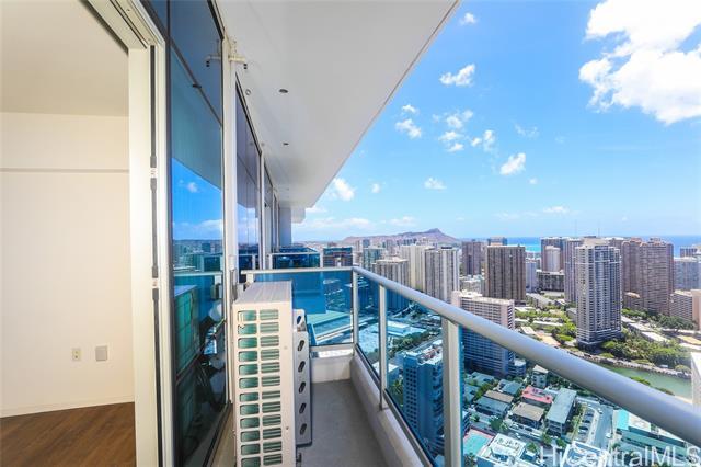 property at 1631 Kapiolani Blvd
