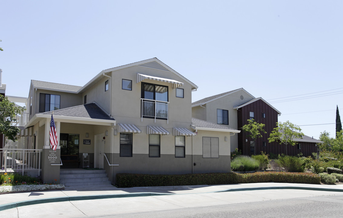 Golden Oak Manor in Oakley, CA - Building Photo