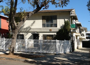 1548 N Alexandria Ave in Los Angeles, CA - Building Photo - Building Photo