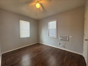 2404 26th St in Lubbock, TX - Building Photo - Building Photo