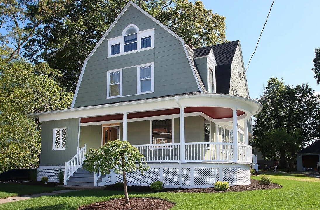 62 Whitney St in Hartford, CT - Building Photo