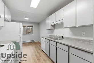 213 N Felts Rd in Spokane Valley, WA - Building Photo - Building Photo