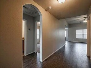 976 Lake View Cir W in Brookshire, TX - Building Photo - Building Photo