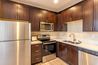 La Terraza Apartments in San Diego, CA - Building Photo - Building Photo