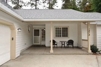 1878 E Noble Cir in Coeur d'Alene, ID - Building Photo - Building Photo
