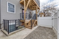 2115 Master St photo'