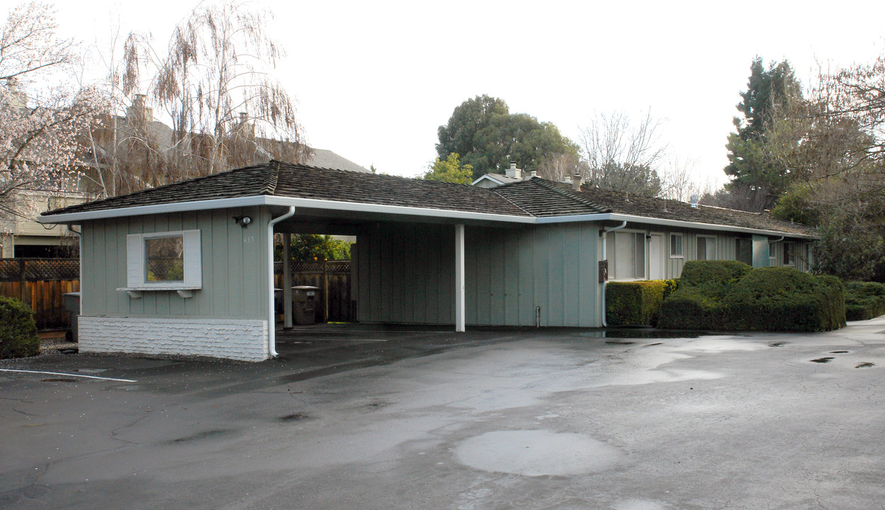 435 Sierra Vista Ave in Mountain View, CA - Building Photo