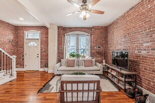 3033 Welton St in Denver, CO - Building Photo