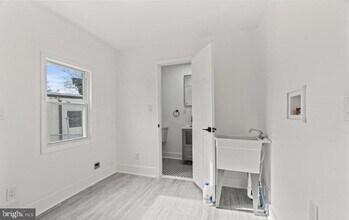 116 Fern St in Darby, PA - Building Photo - Building Photo