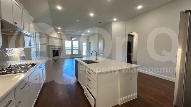 2217 Newton Ln in McKinney, TX - Foto de edificio - Building Photo