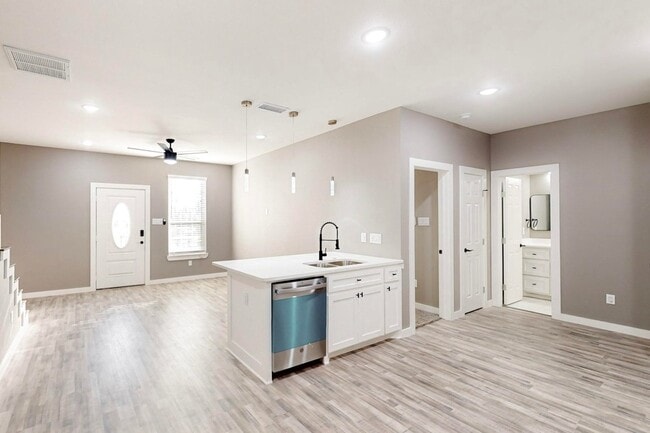 property at 805 Fletcher St