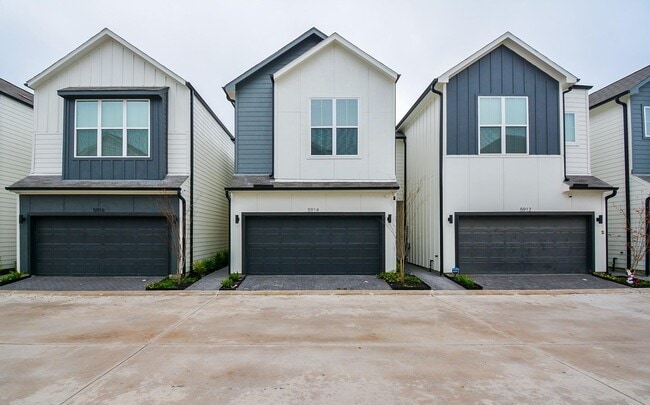5914 Jasper Jones Wy