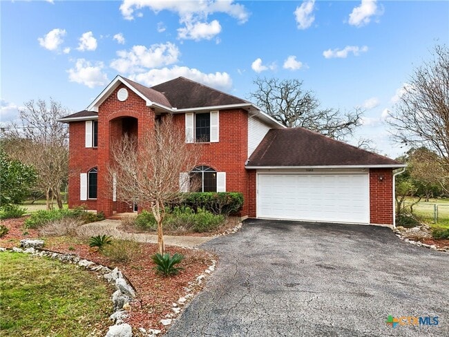 5462 Circle Oak Dr in Bulverde, TX - Building Photo - Building Photo