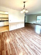 55 East Ter - Single Family Home in South Burlington, VT - Foto de edificio - Building Photo