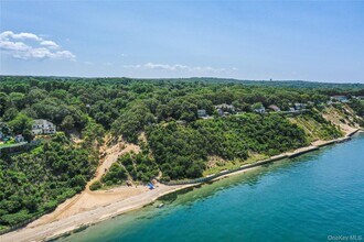 41 Culross Dr in Rocky Point, NY - Building Photo - Building Photo