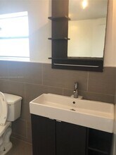 2519 Pierce St in Hollywood, FL - Building Photo - Building Photo