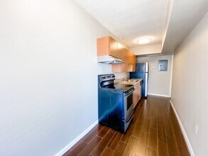 2990 Rhodes Cir S in Birmingham, AL - Building Photo - Building Photo