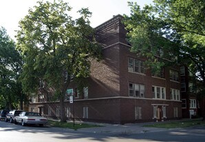 7231-7233 N Damen Ave Apartments