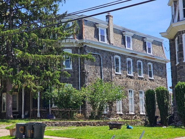 property at 142 Sumac St